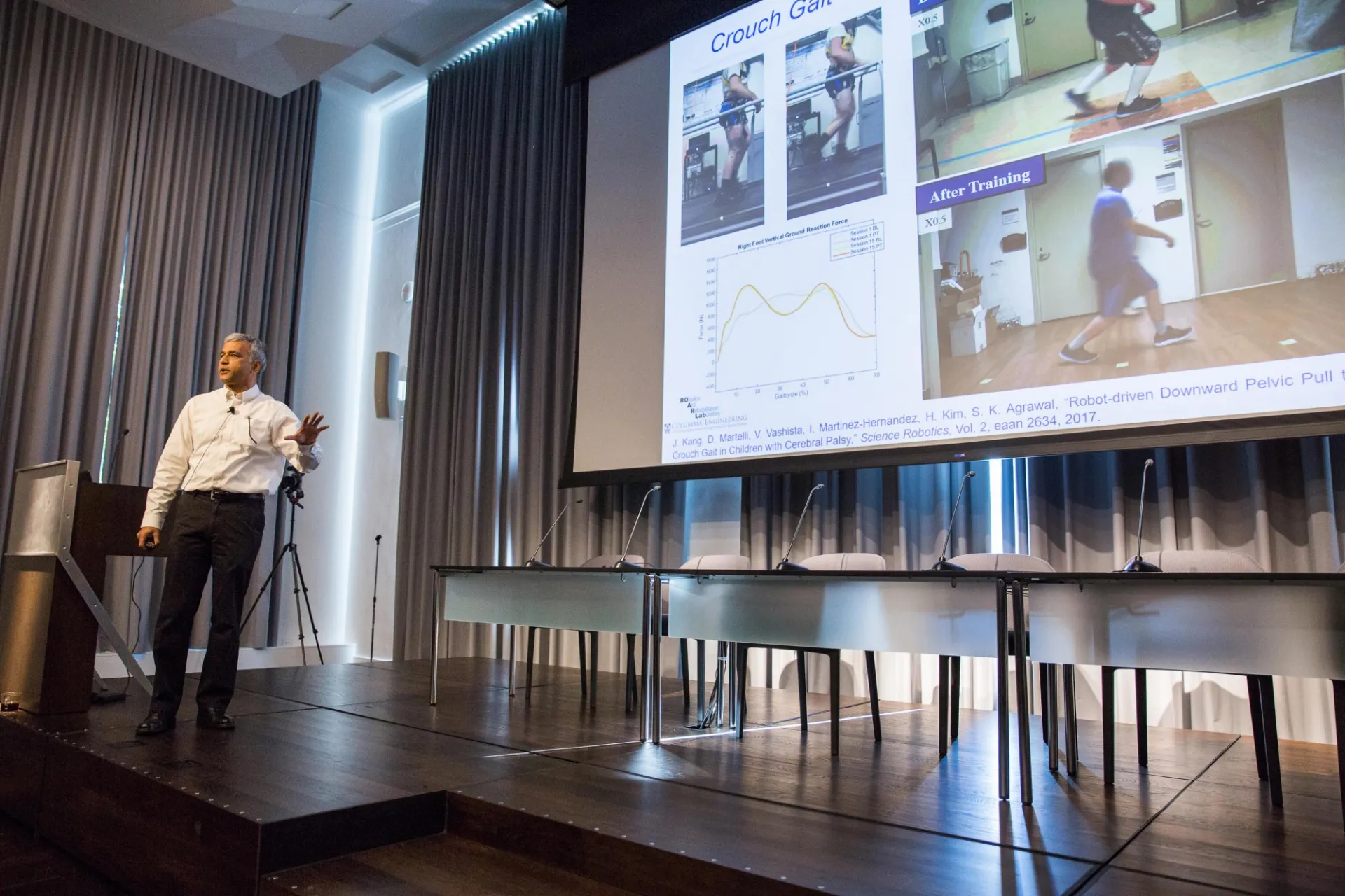 Professor Agrawal presenting on the “Frontiers in Robotics” Conference